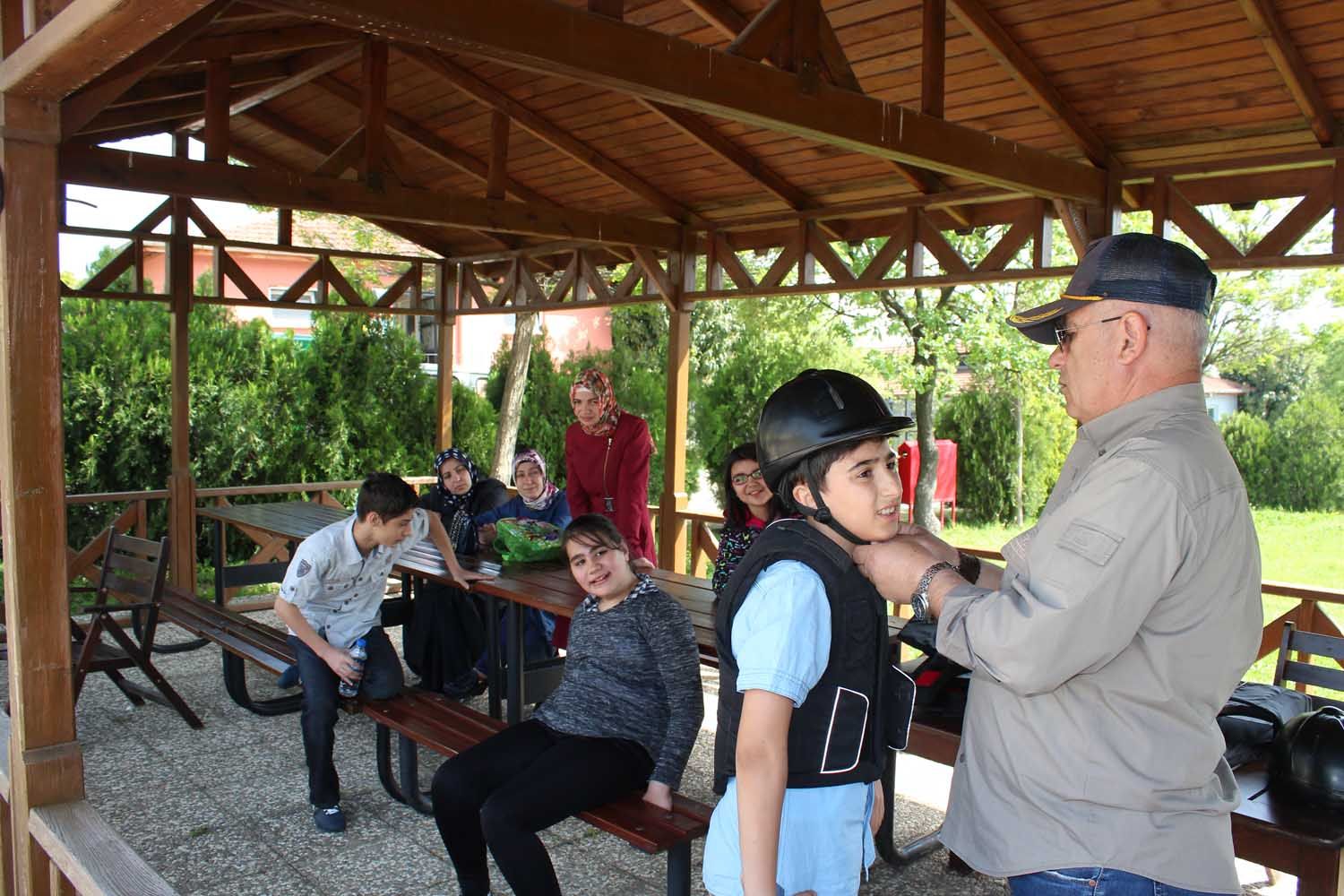 At Biniş Eğitimleri (2016) - 215