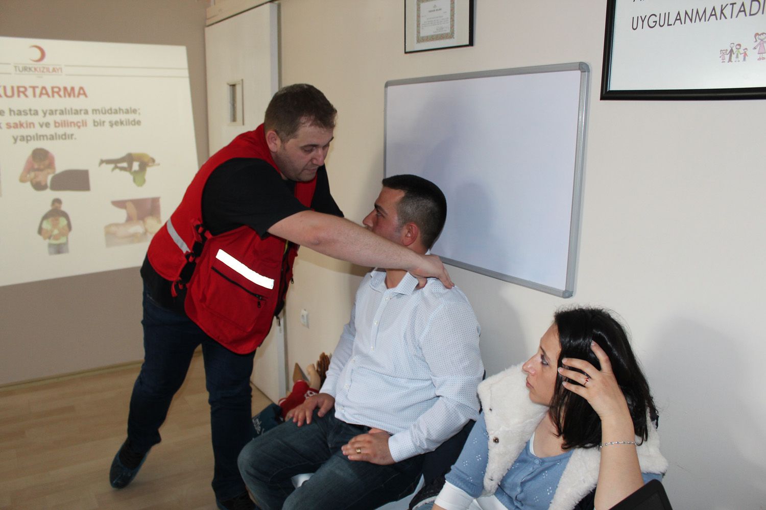 İlkyardım Eğitimi Semineri (2016) - 10