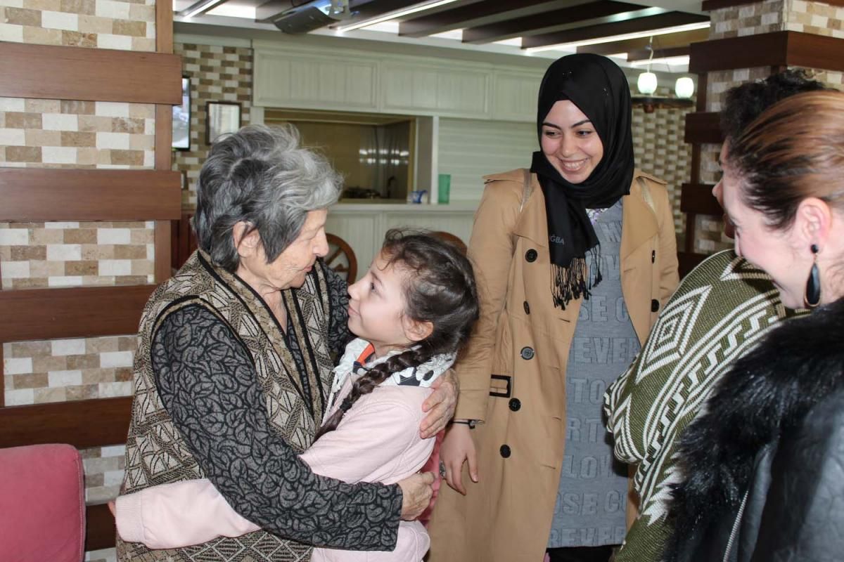 Yaşlılar Haftası Ziyaretimiz_Kalamış Yaşlı Bakım Evi (2017) - 20