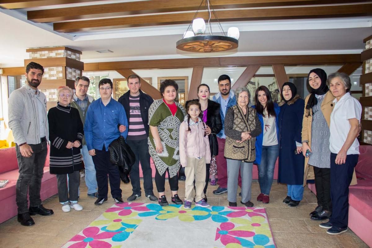 Yaşlılar Haftası Ziyaretimiz_Kalamış Yaşlı Bakım Evi (2017) - 13