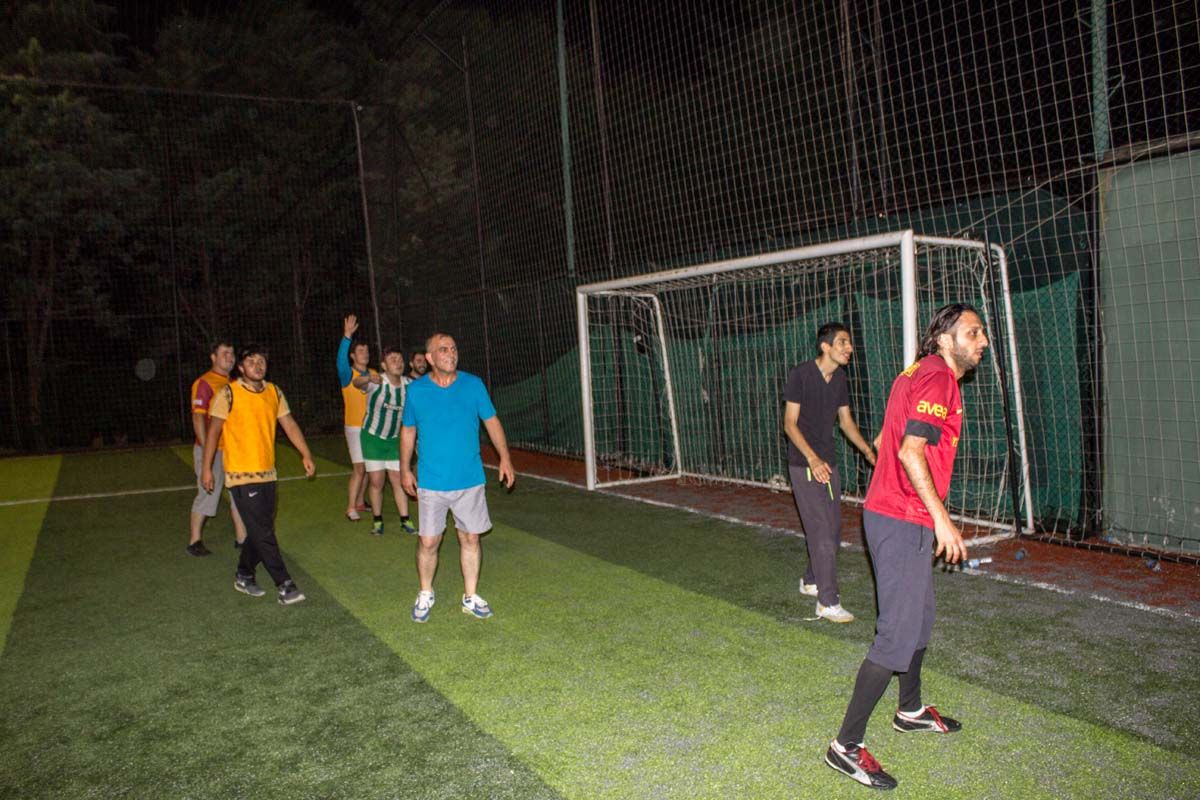 Büyük Yaş Grubu Öğrencilerimizle Halı Saha Maçı (2017) - 17