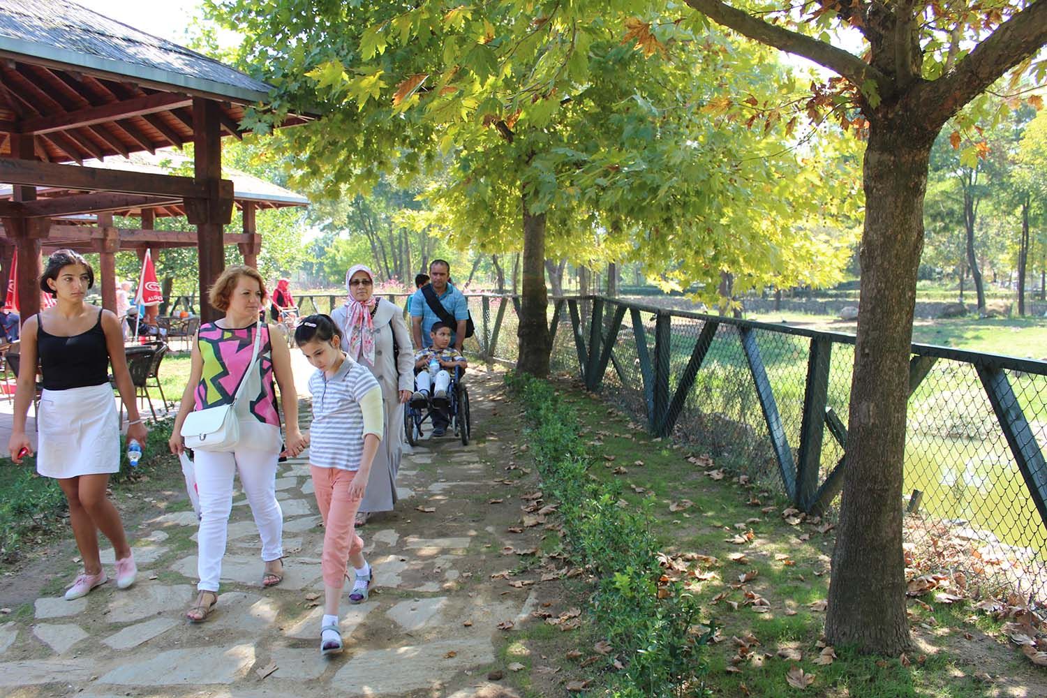 Hayvanat Bahçesi Gezisi (2015) - 18